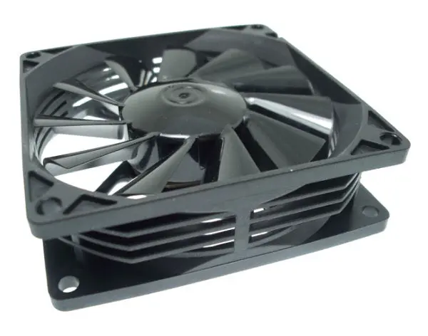 Akust Niche 11-Blade 80X25Mm High-Airflow Quiet Fan 1