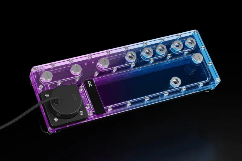Alphacool Core Distro Plate – 360Mm Left-Side Configuration W/ D5 Apex Pump (V2) 1