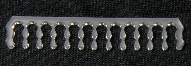 Clockwerk Industries Clear Acrylic Rake Cable Comb – 24-Port Rectangle 1