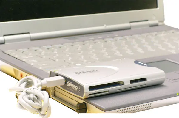 Compact Aluminum Usb 2.0 7-In-1 Card Reader With 3-Port Hub 1