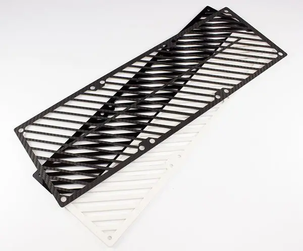 Primochill Carbon Bicolor Radiator Grill Set – Triple 120Mm, Black And White 1