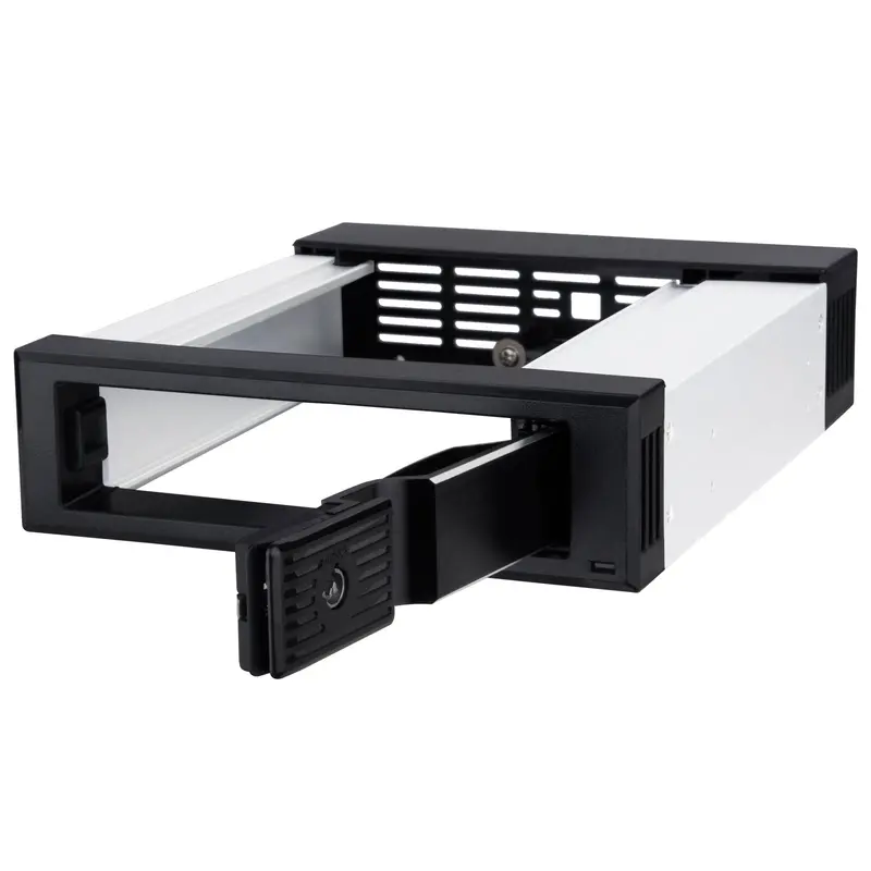 Silverstone Fs301 Hot-Swappable 5.25" To 3.5" Bay Adapter – Trayless Sas/Sata Drive Mount 1
